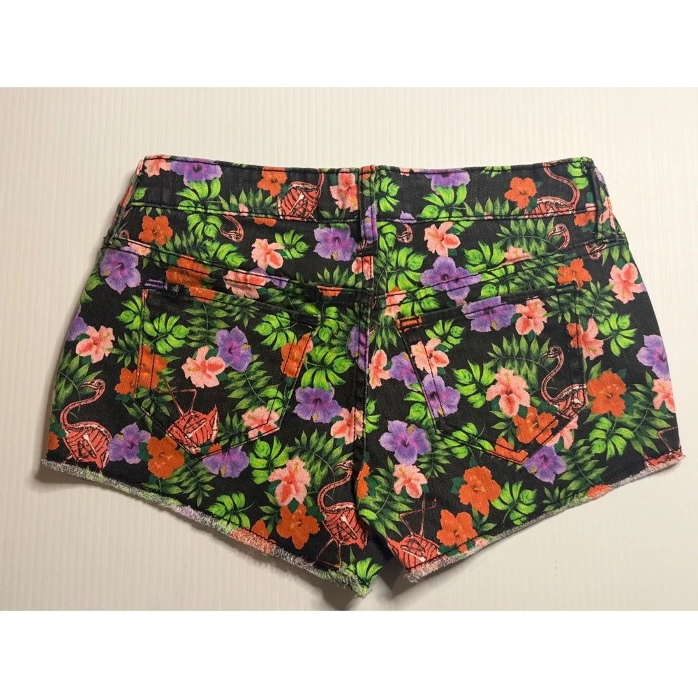 Lovesick Denim Shorts Black Floral Flamingo Tropical Cut Off Raw Hem 1 Women‎